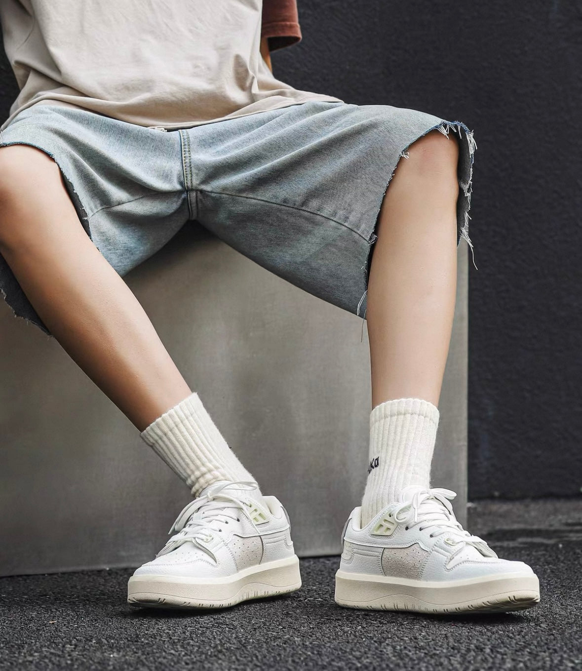White low Sneaker