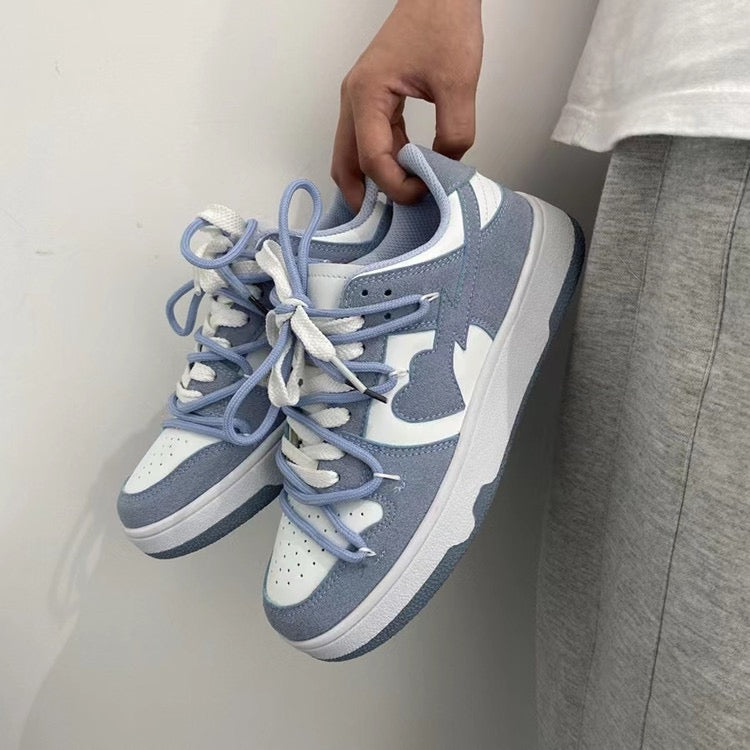 Heart Sneaker